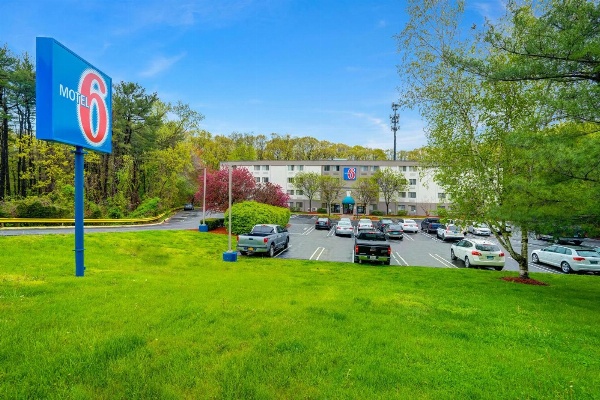 Motel 6-Milford, CT image 1