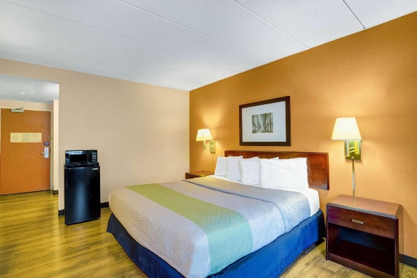 Motel 6-Milford, CT image 5